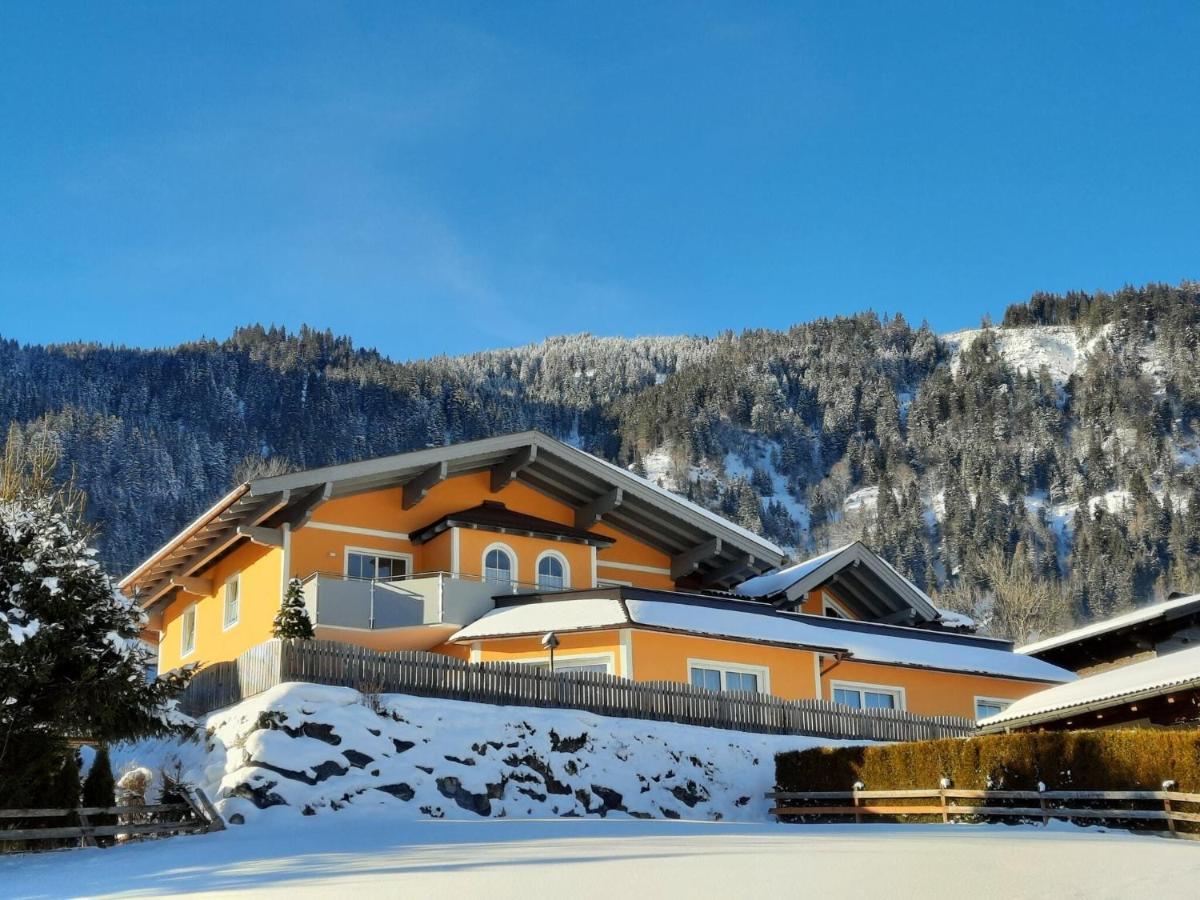 Luxurious Mansion In Goldegg Near Skiing Area Екстер'єр фото